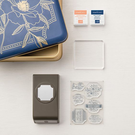 Darling label punch set